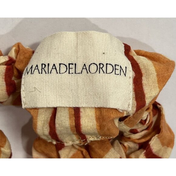 Maria de la Orden Scrunchie in Orange - Picture 3 of 3